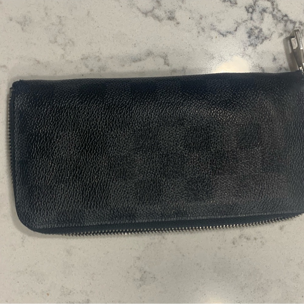 Louis Vuitton Black&Grey Damier long zippy wallet - Picture 8 of 10